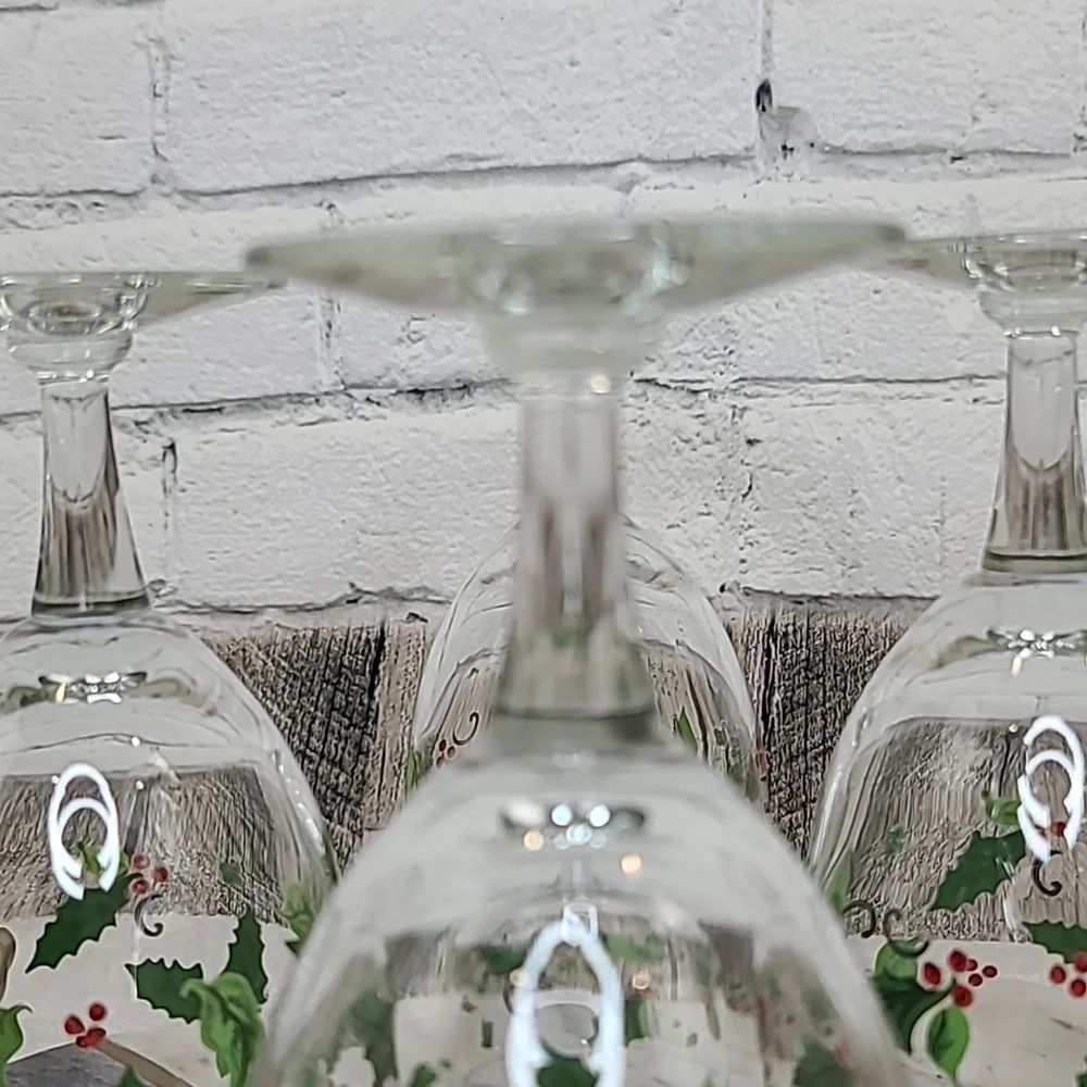 Libbey Vintage Holiday Holly Iced Tea Glass/Goblets Set of 4 (Four) Green/Red
